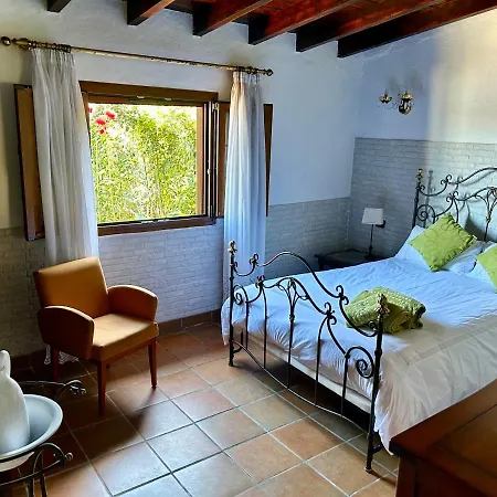 Casa Con Jardin Y Jacuzzi Holiday home *